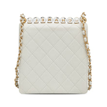 Chanel | Pre-Owned Small Chic Pearls Flap | White