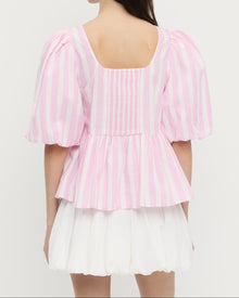 Color: Pink/Cream
