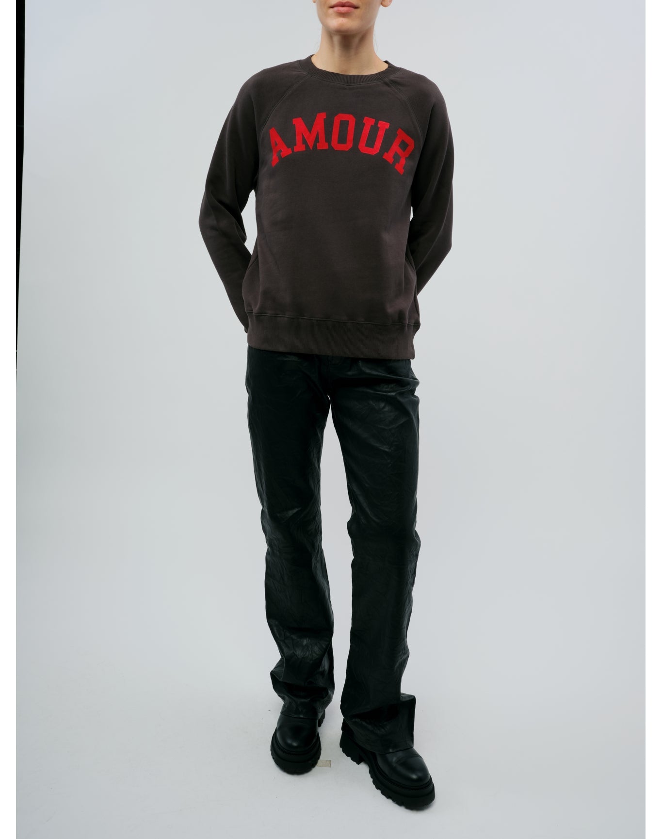 Upper Mo Amour Flock Sweatshirt | Carbon