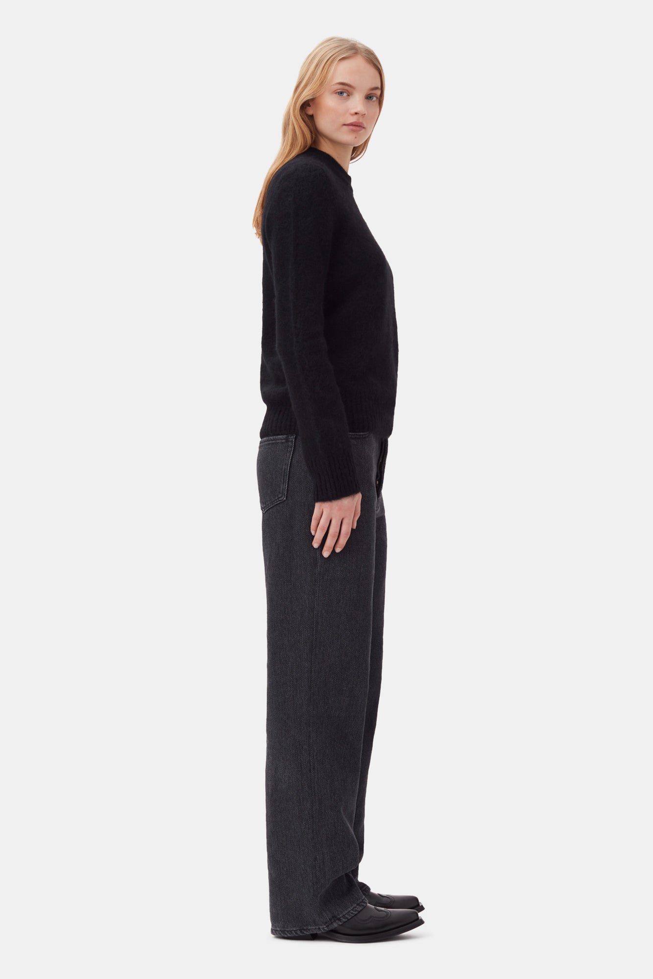 Brushed Alpaca O-Neck | Black