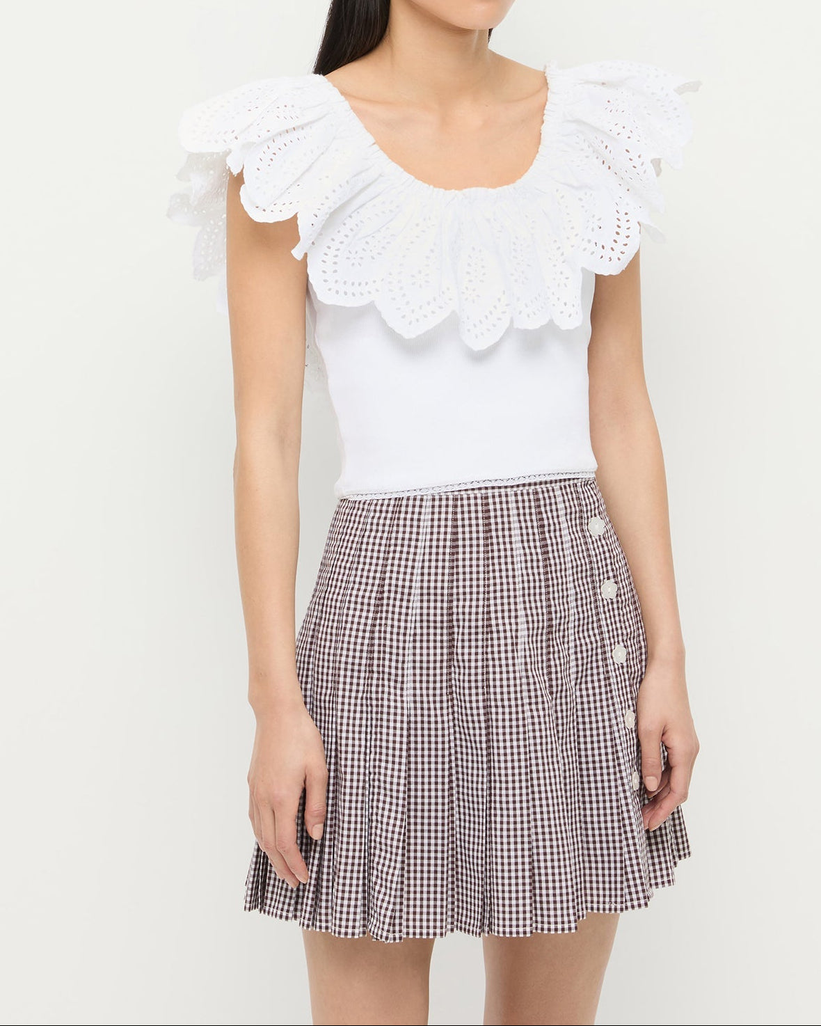 Color: White
