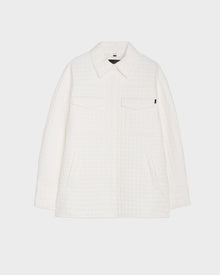 The Rudsak KERRY - 9124003 Eggshell M is a long-sleeve, quilted shirt jacket with a collar, eco-friendly insulation, two chest pockets with flaps, and two side slit pockets, shown on a plain white background.