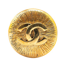 Chanel | Pre-Owned Gold Plated CC Brooch | Gold