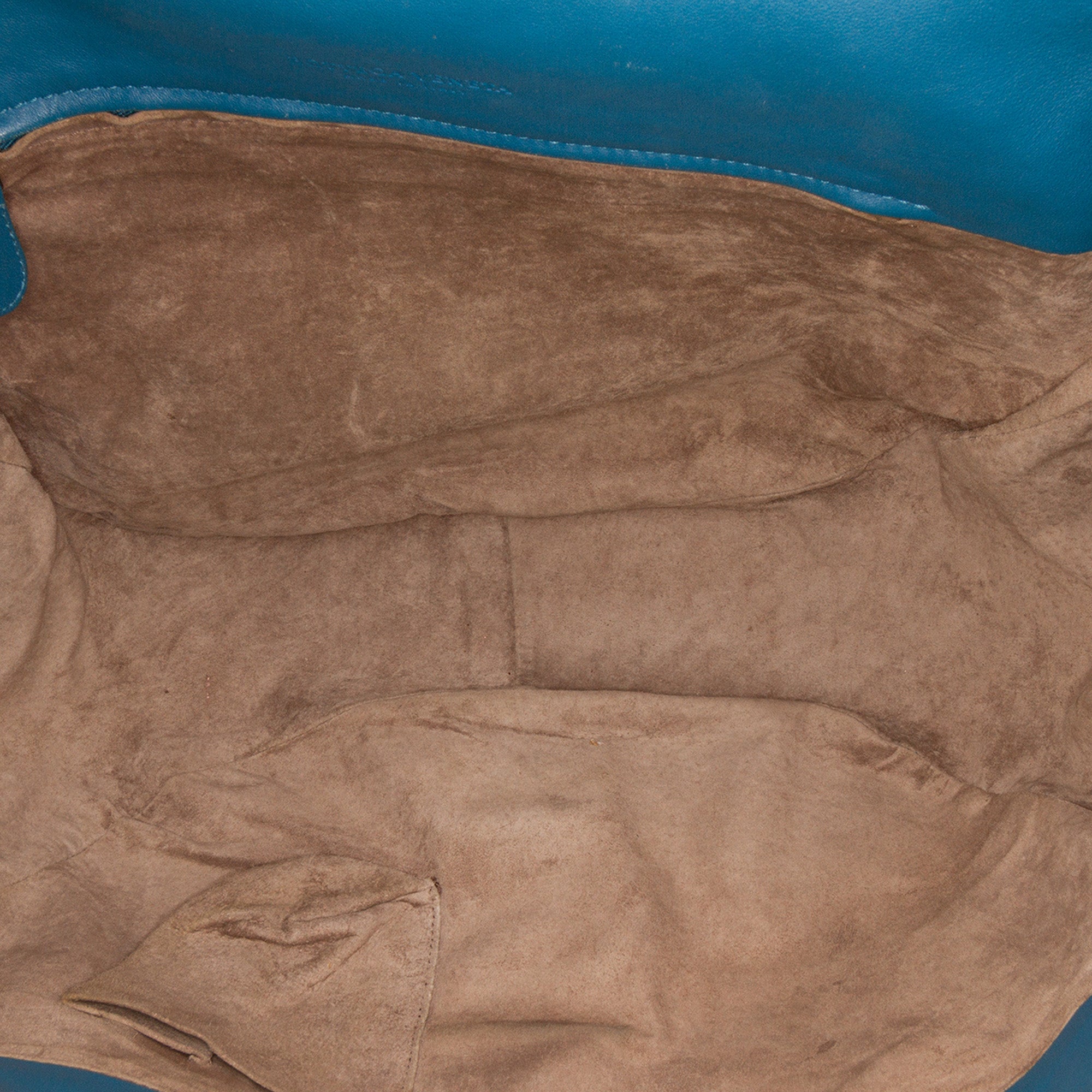 Bottega Veneta | Pre-Owned Nappa Intrecciato Flap Crossbody | Blue