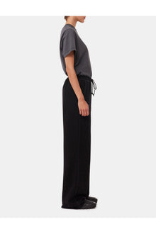 Light Isoli Wide Leg Trousers | Black