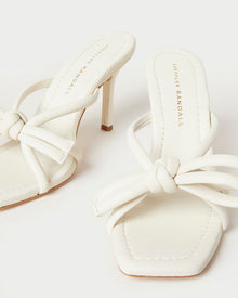 Color: Optic White