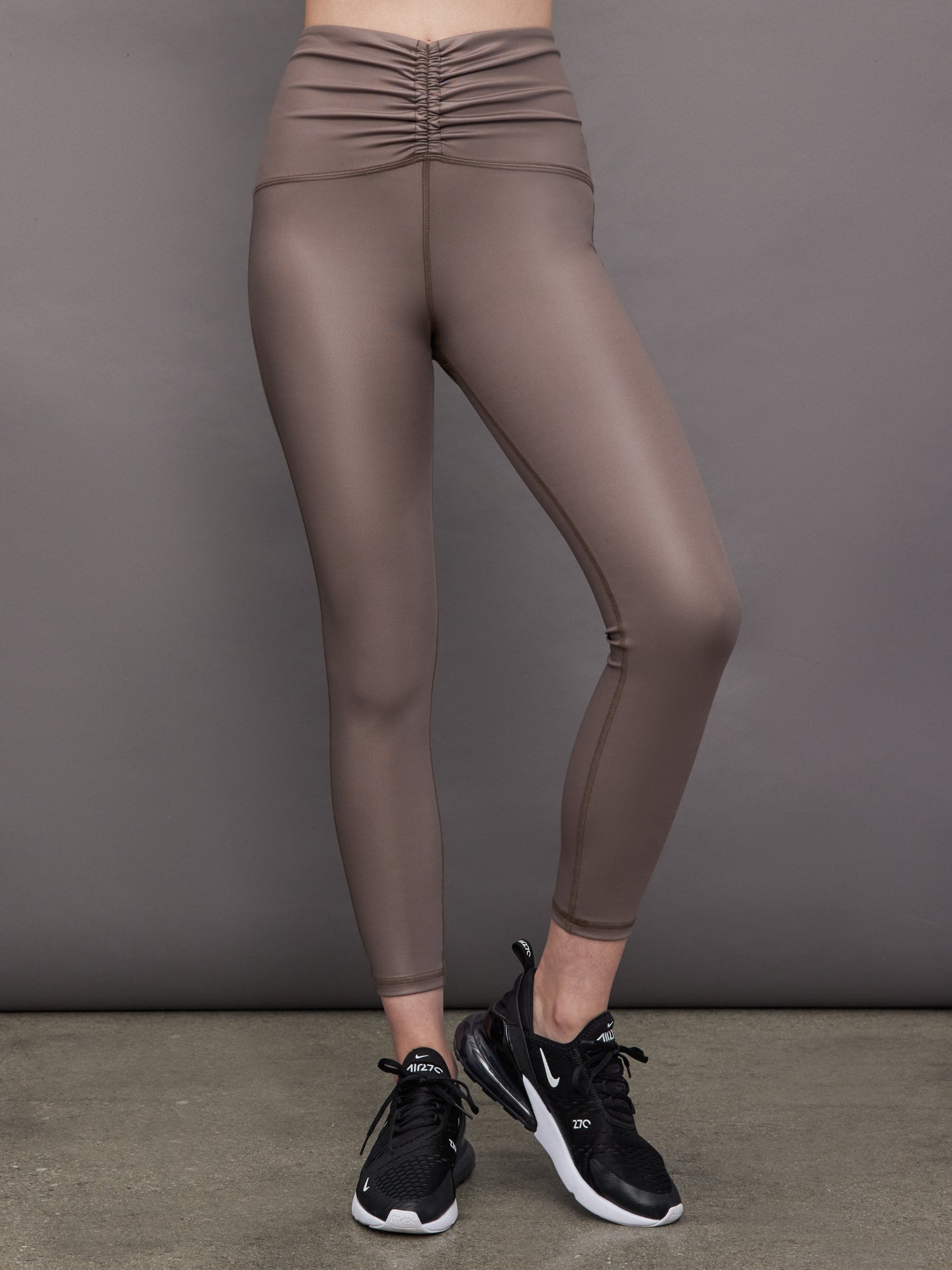 Michi | Palma Gloss Legging | Bronzed Pewter