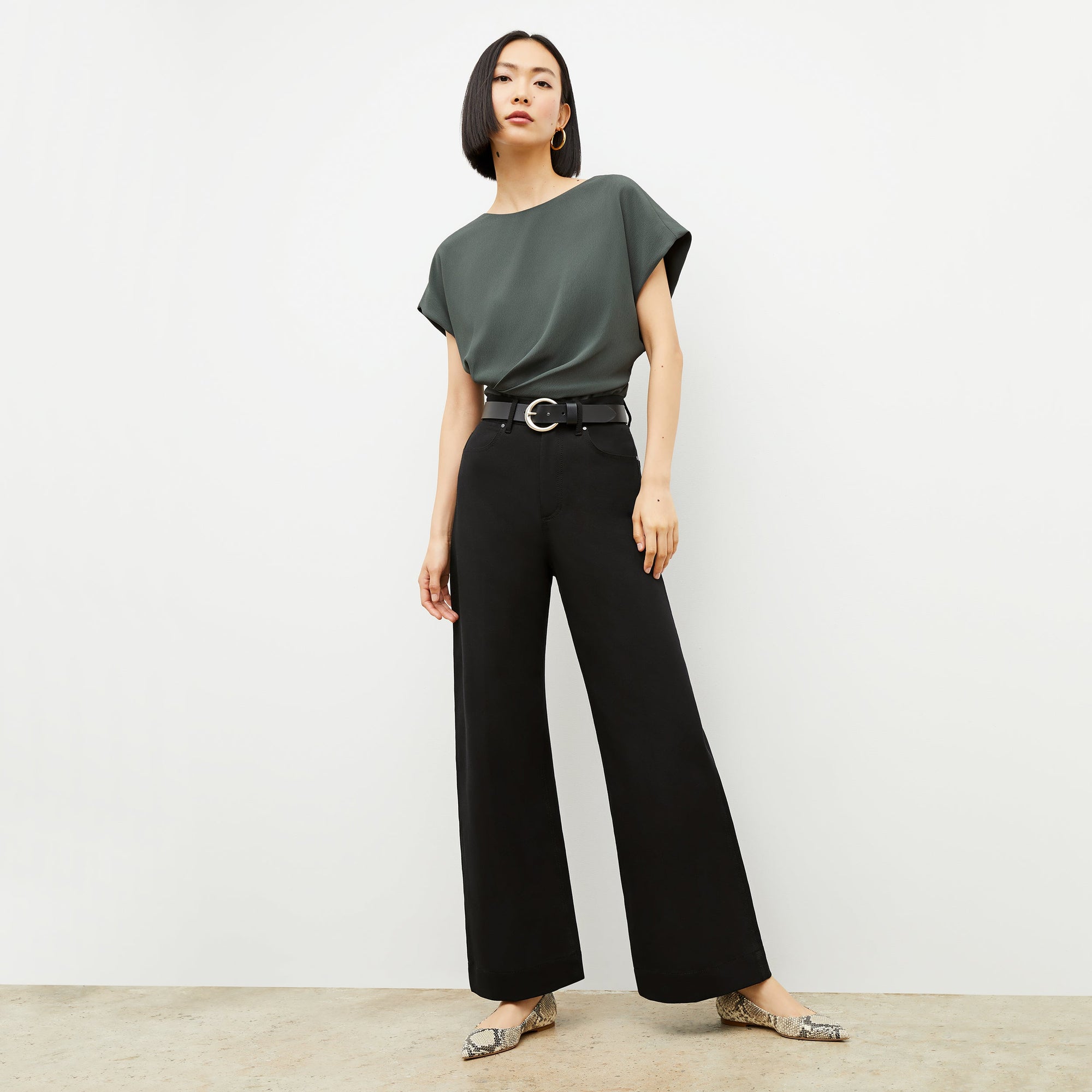 Front image of a woman wearing the Milo Jean in Black | Exclude