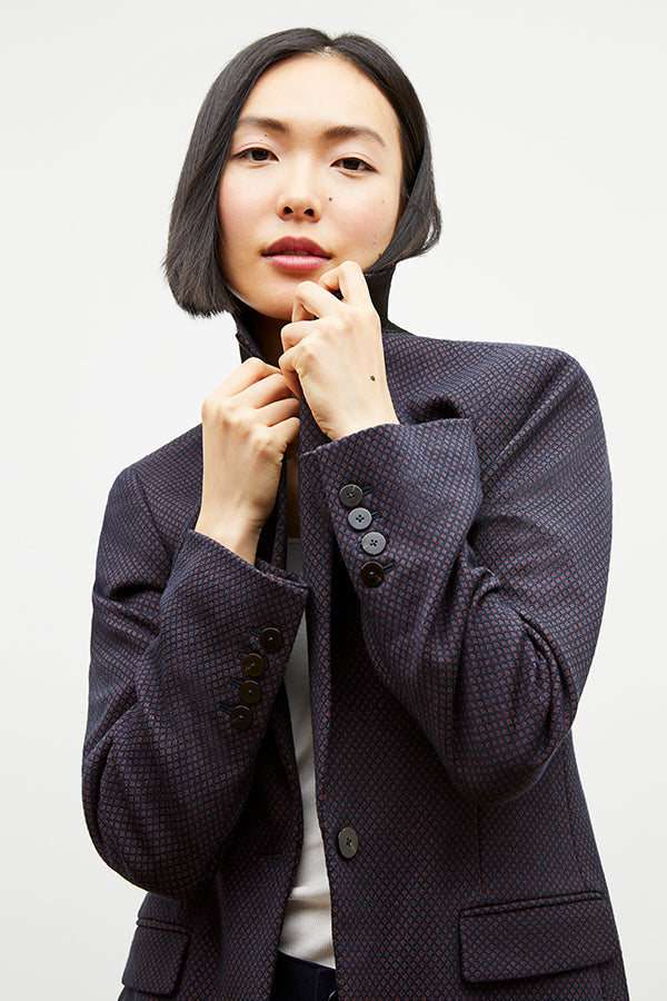 Front image of a woman wearing the yiyan blazer in navy multi | Exclude