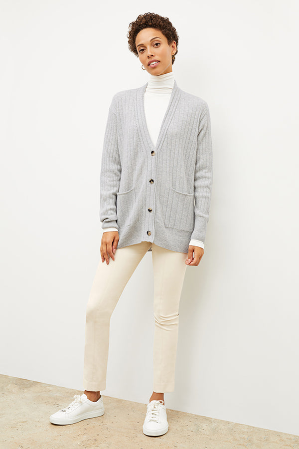 Front image of a woman standing wearing the Hockley Jean—Better Than Denim in Tusk | Exclude