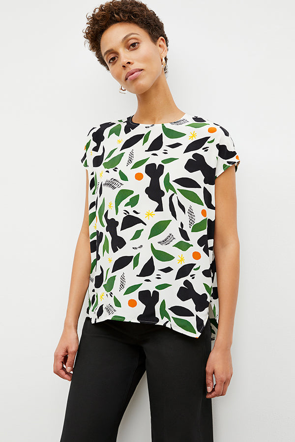 Front image of a woman wearing the Milo Jean in Black | Exclude
