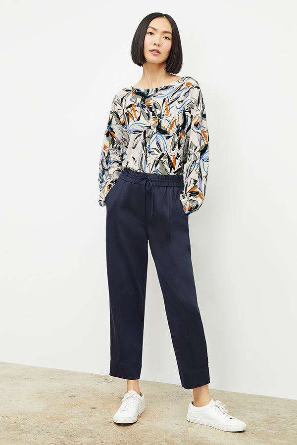Front image of a woman wearing the Shane Pant - Everyday Twill in Night | Exclude