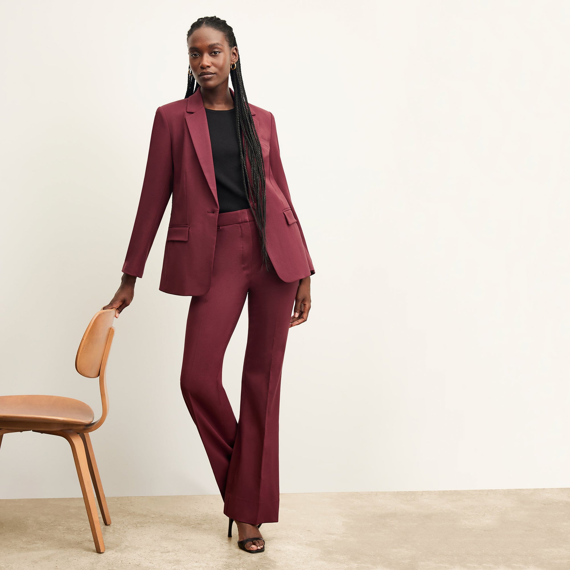 front image of a woman wearing the horton pant in shiraz | Lead