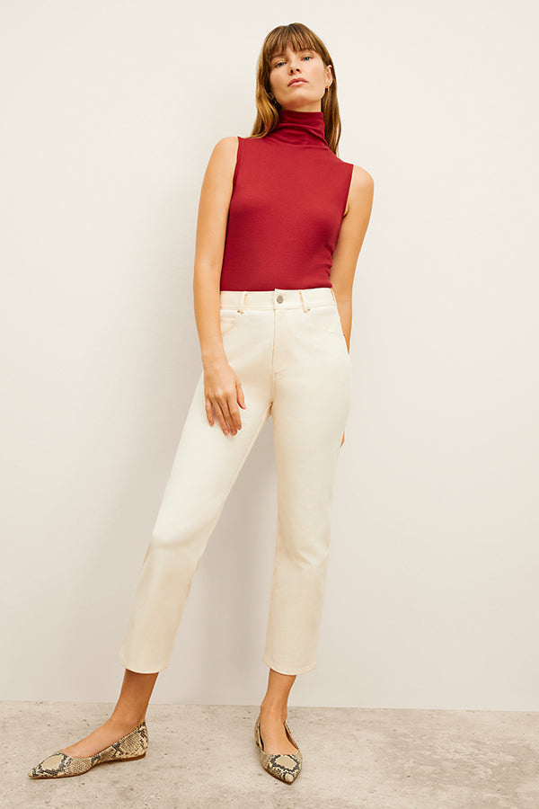 front image of a woman wearing the daria jean in tusk | Exclude