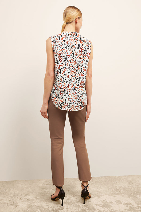 front image of a woman wearing the roma jean in saddle | Exclude