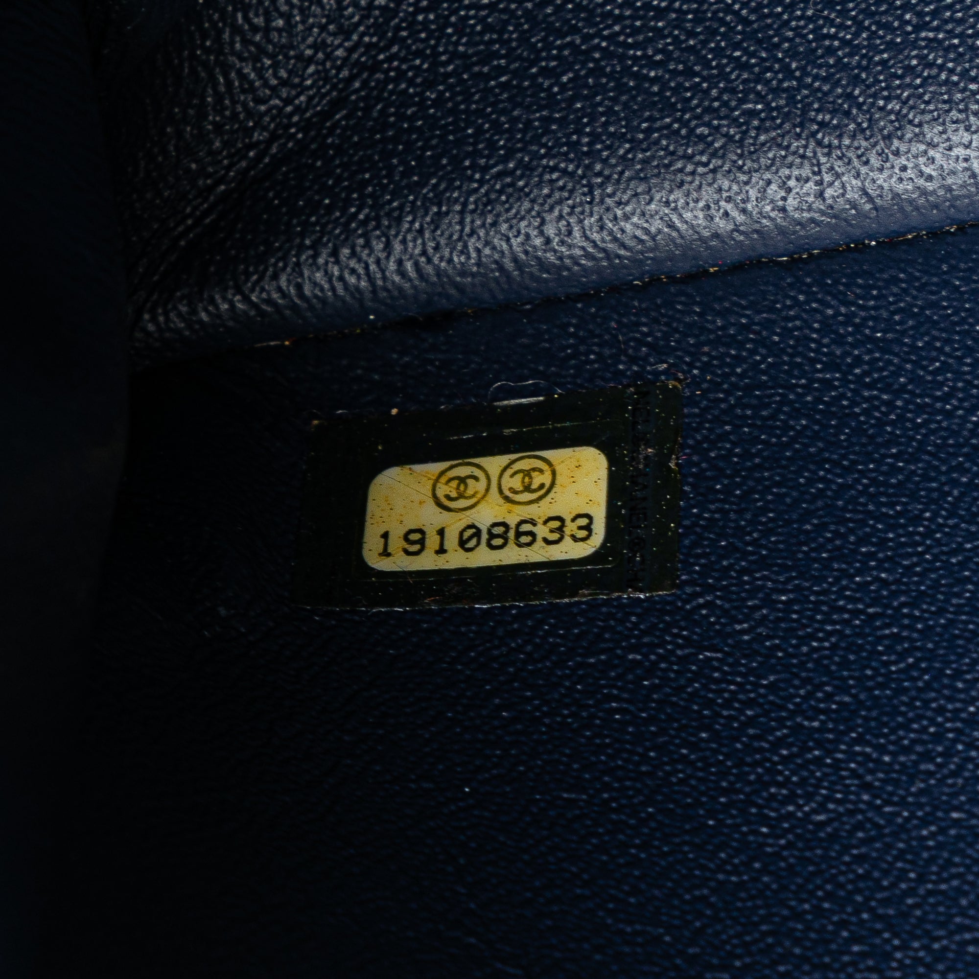 Chanel | Pre-Owned Medium Denim and Tweed Boy Bag | Blue