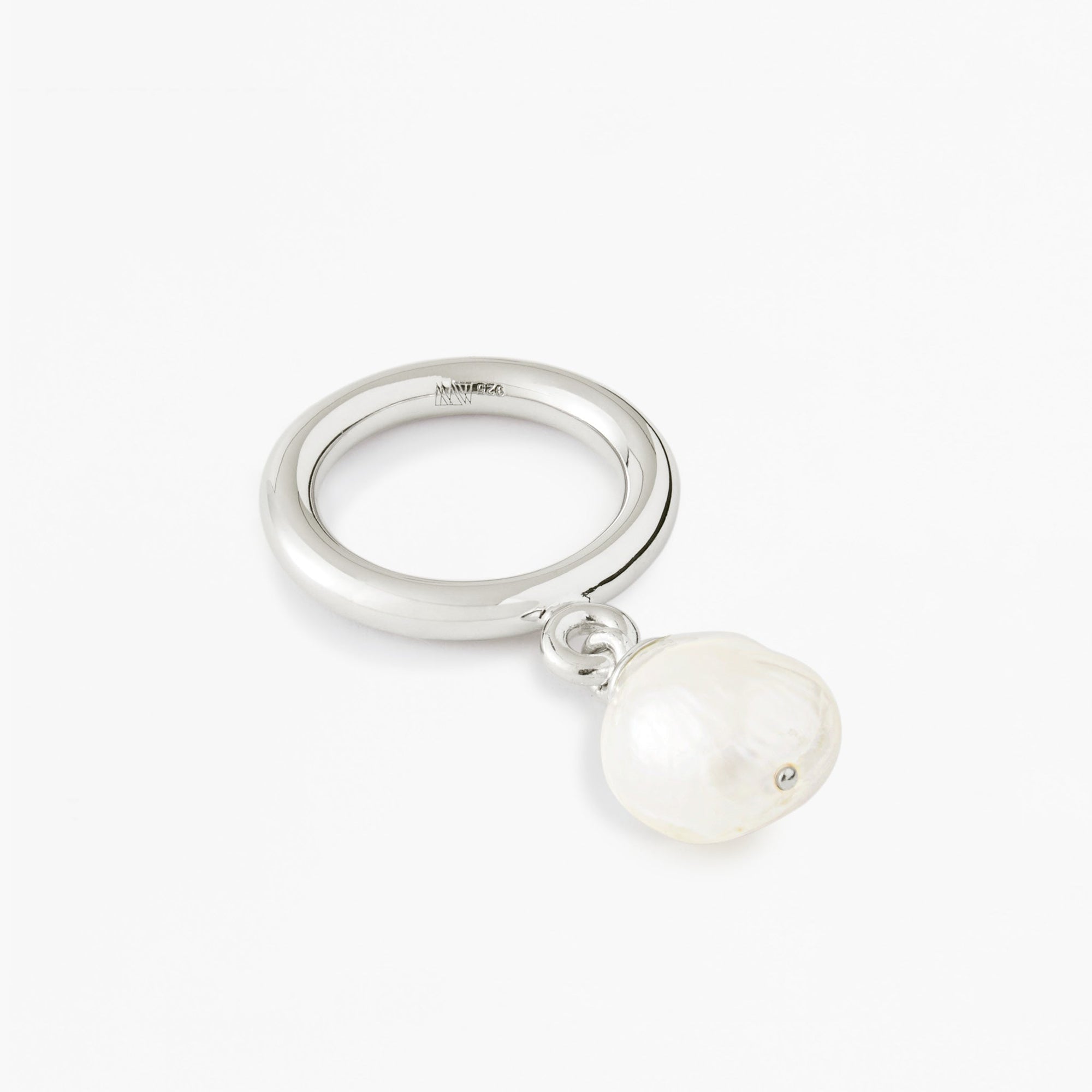 Nova Ring - High Polish | Silver | Freshwater Pearls