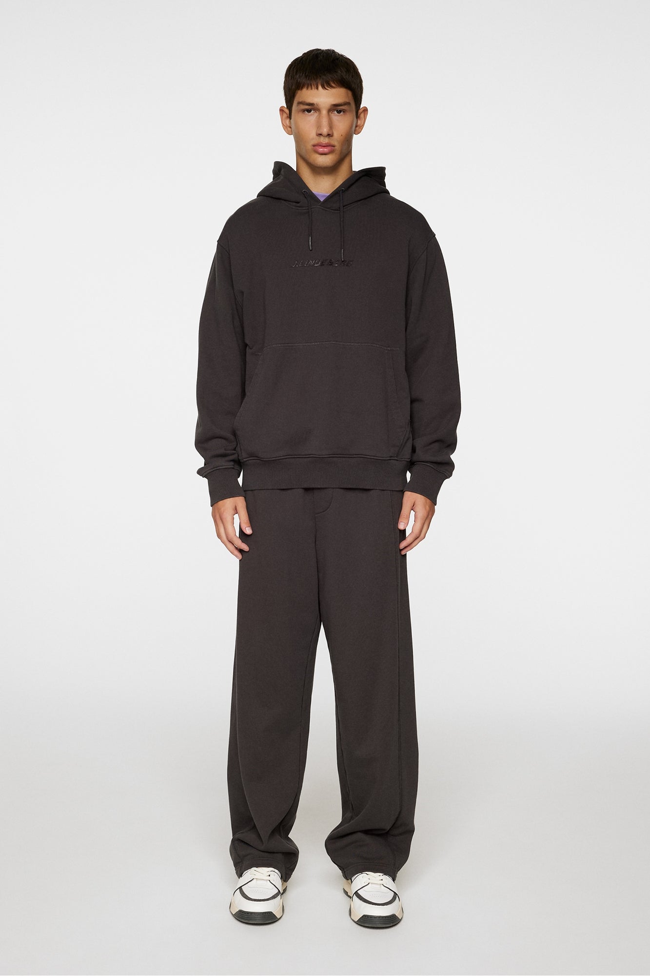 Men | Callan Logo Hoodie | Washed Black