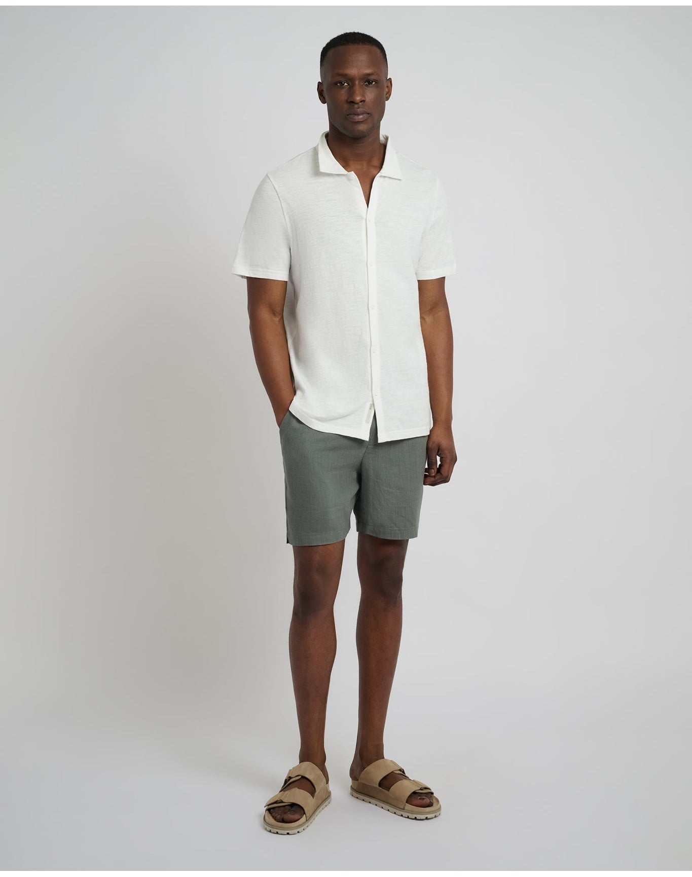 Men | Classic Pull On Linen Short 6In | Agave