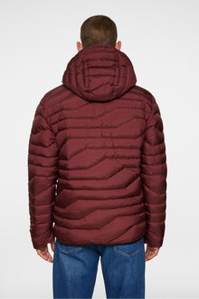 Men | Cliff Light Down Hood | Cabernet