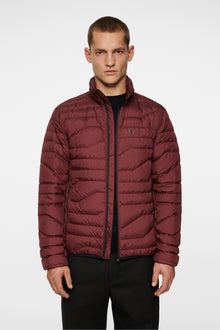 Men | Cliff Light Down Jacket | Cabernet