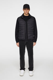 Men | Cliff Light Down Vest | Black