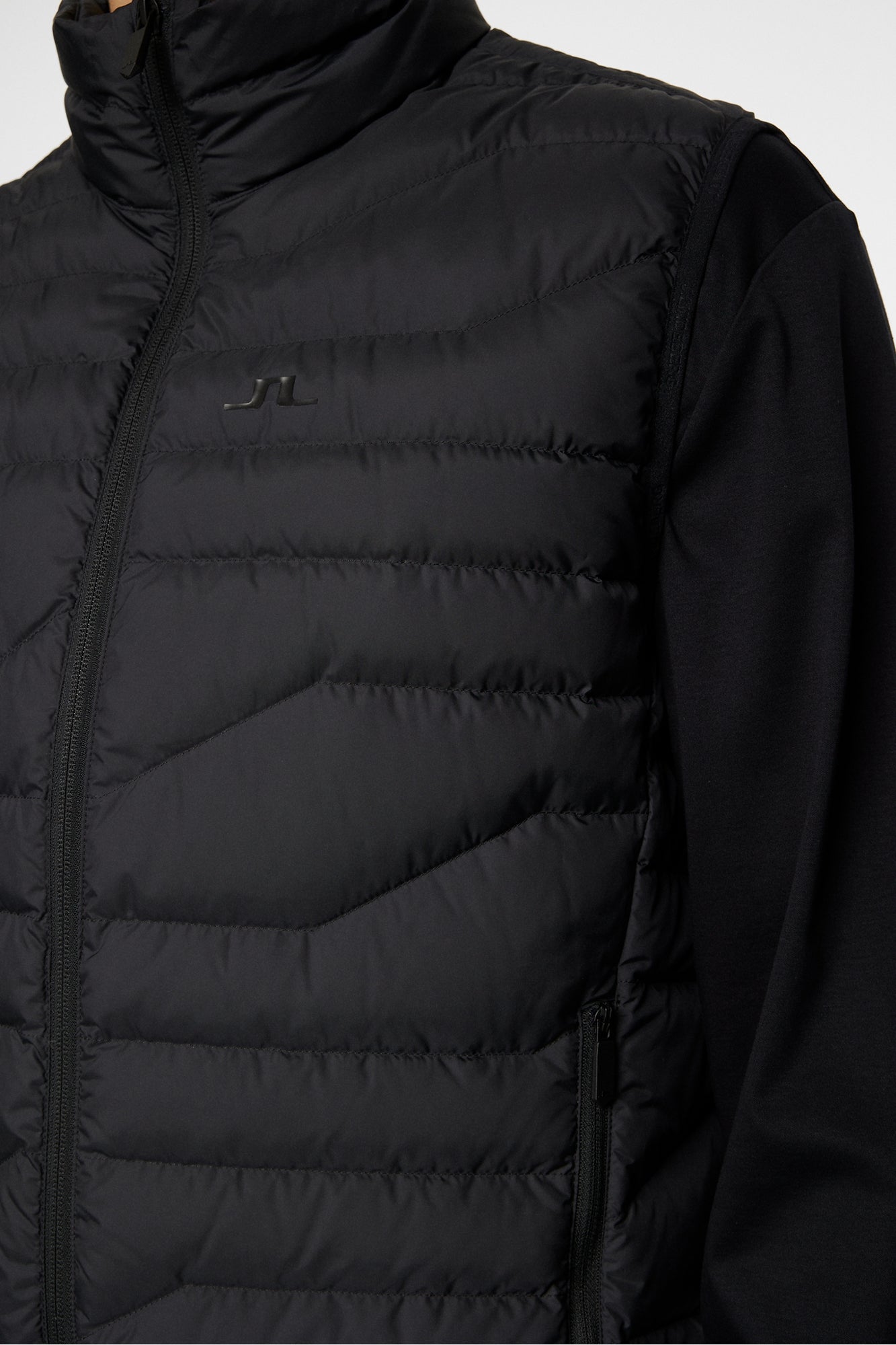 Men | Cliff Light Down Vest | Black