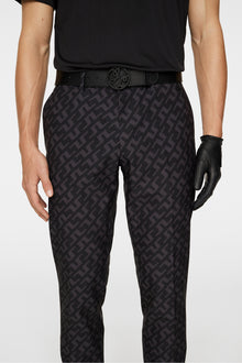 Men | Ellott Print Pant | Bias Bridge Black