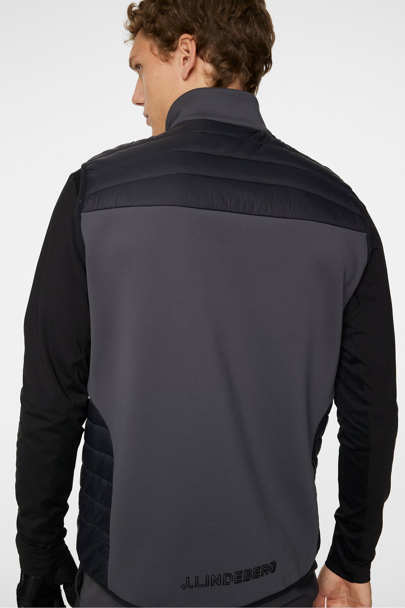 Men | Holden Quilt Hybrid Vest | Asphalt