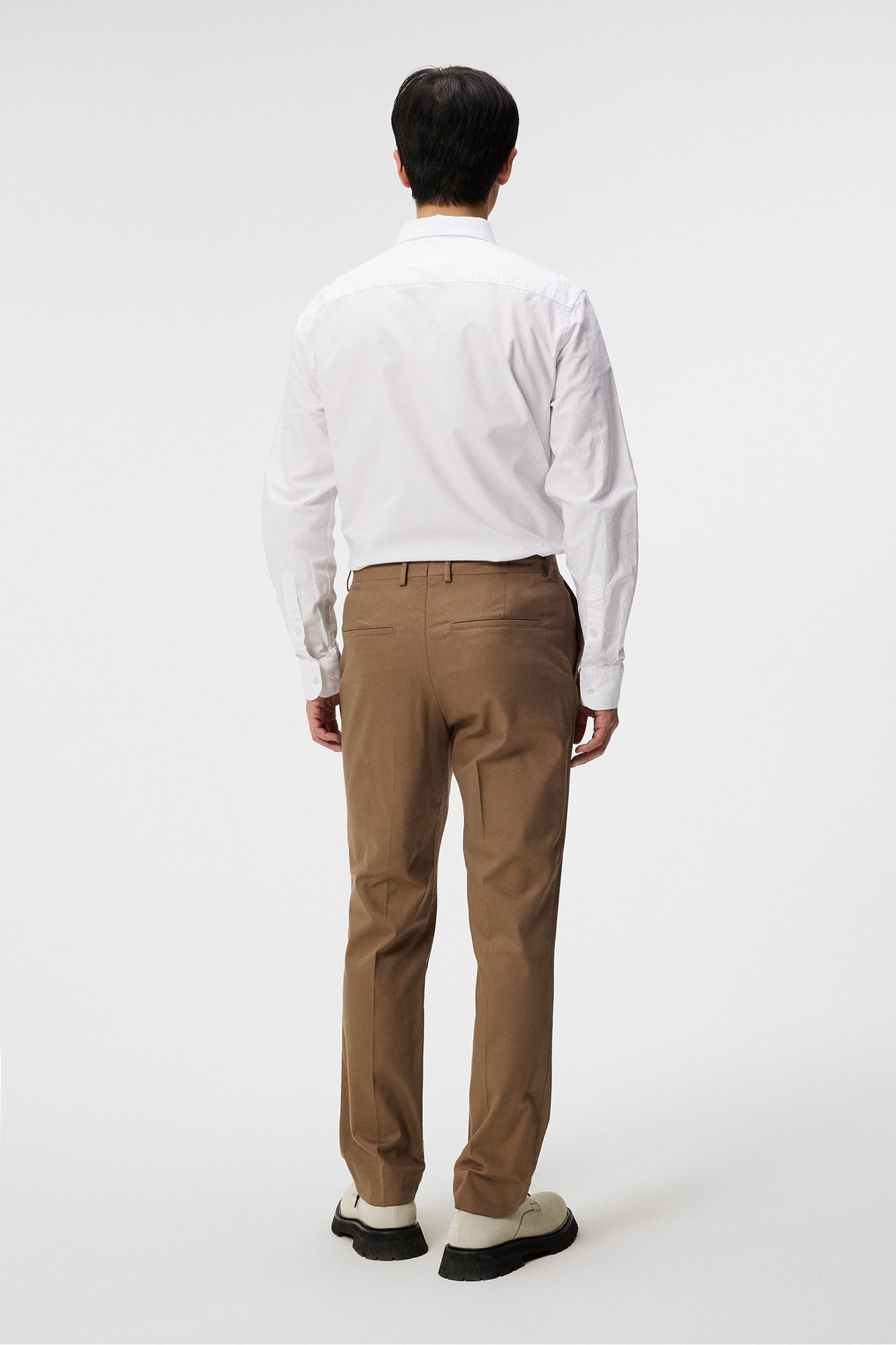 Men | Lois Cotton Twill Pant | Walnut
