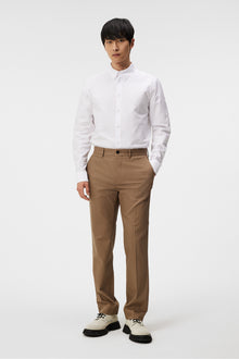 Men | Lois Cotton Twill Pant | Walnut
