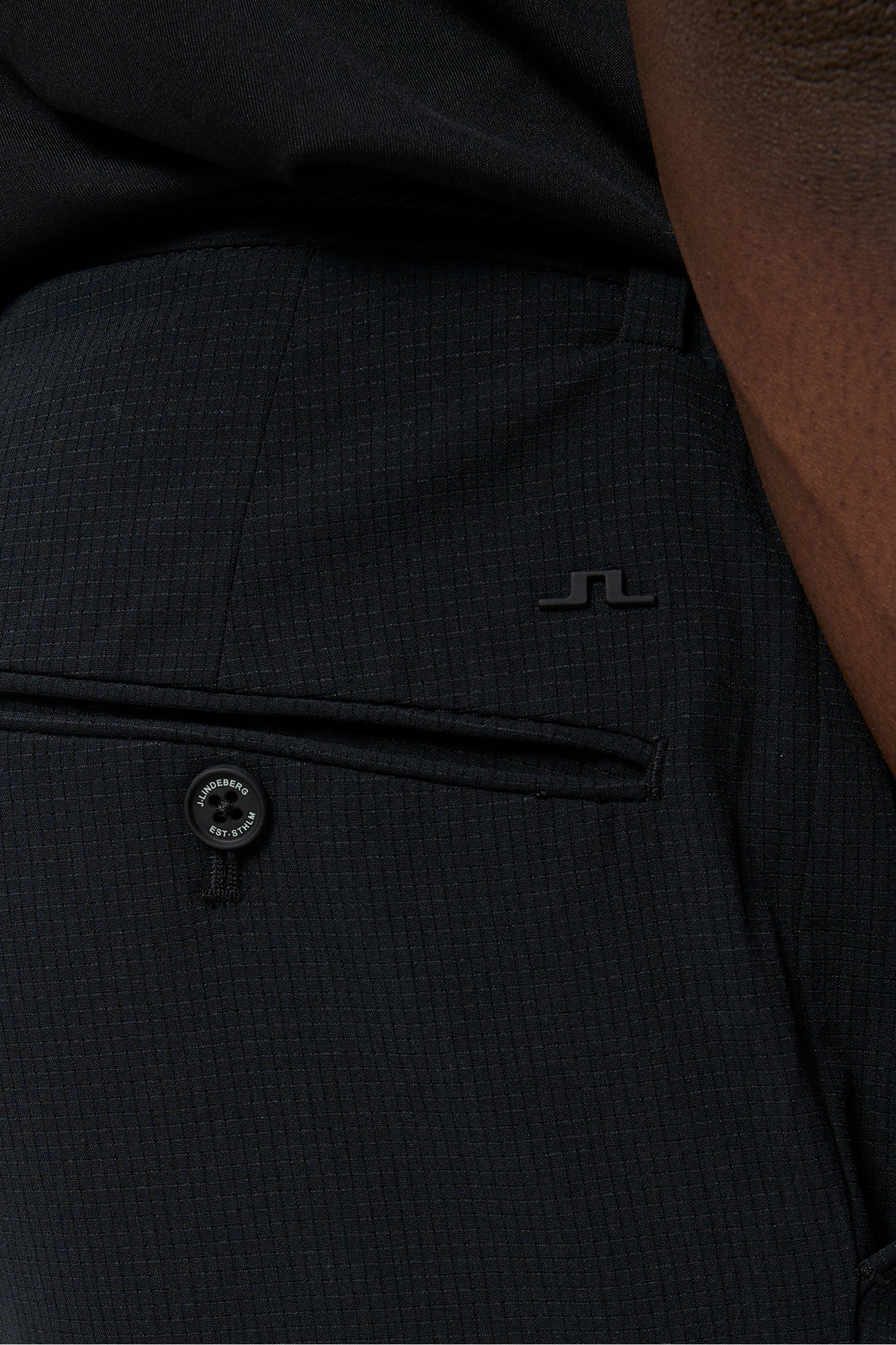 Men | Vent Tight Golf Shorts | Black