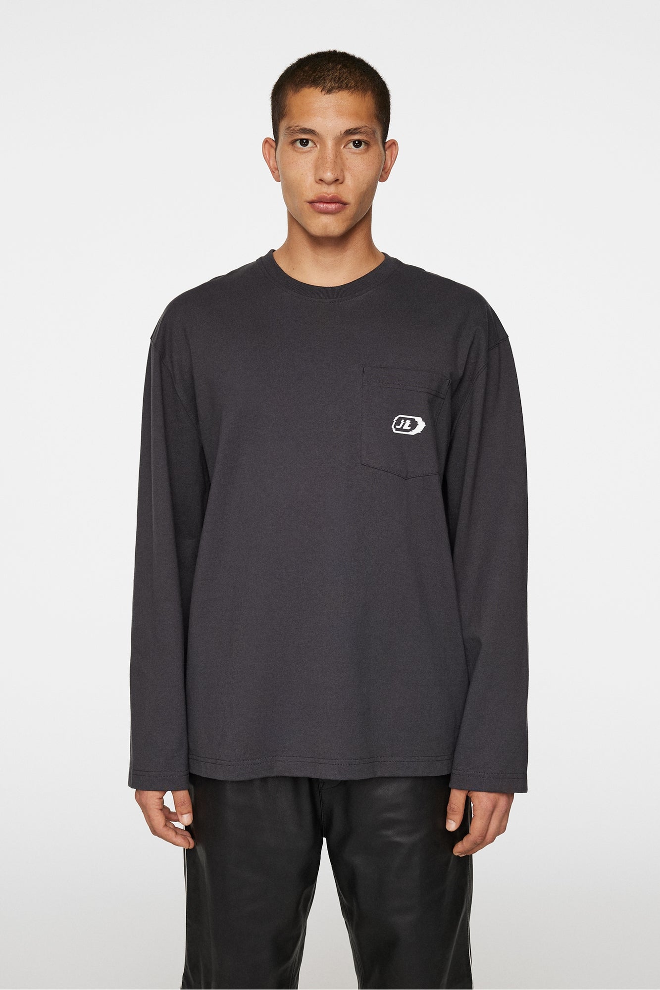 Men | Walsh Ls Pocket Tee | Washed Black