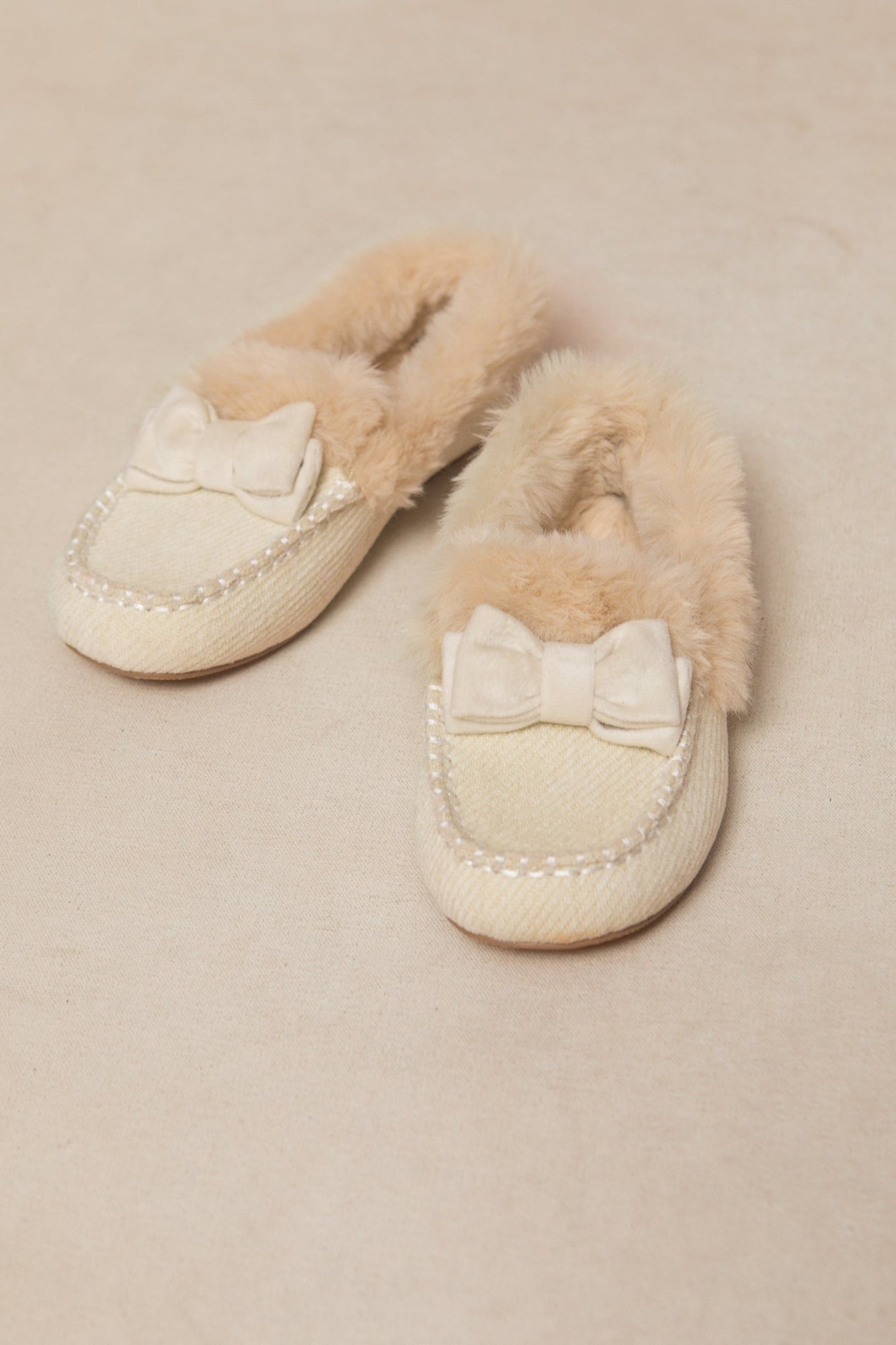 Girls | Mini Ivy Bow Slippers | Cream