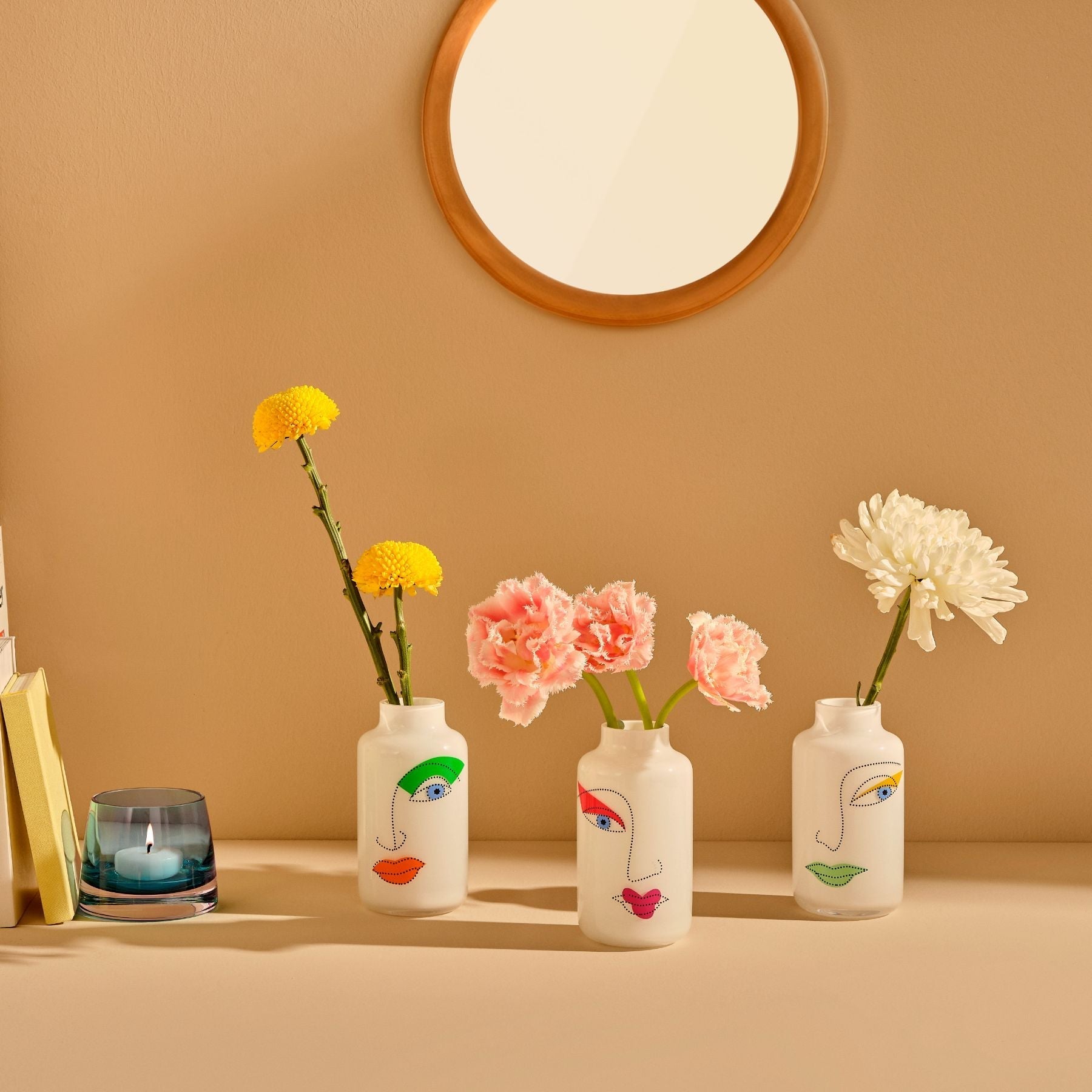 Rock And Pop Vase - Small | Opal White | Design 1