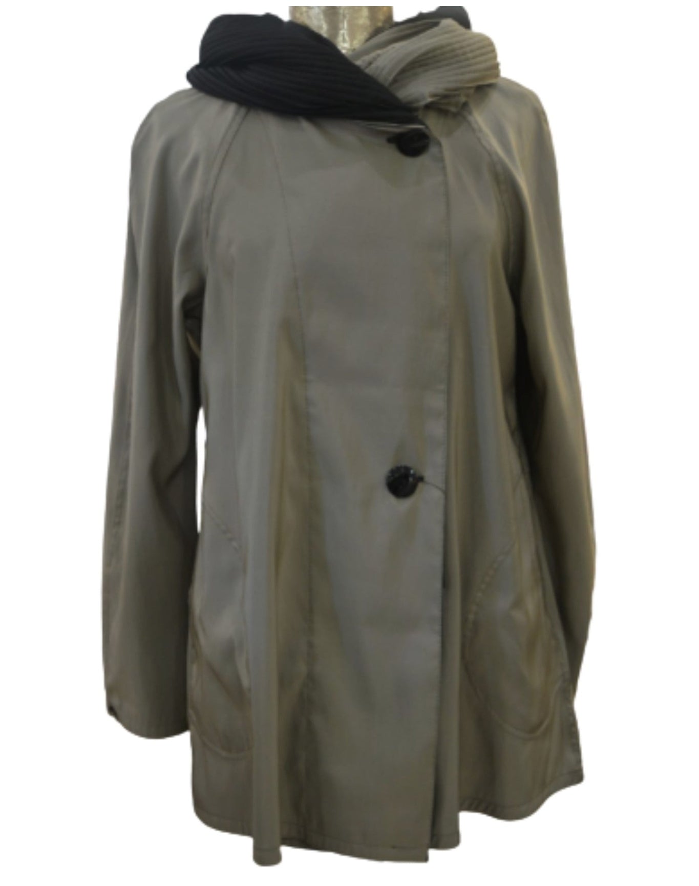Mycra Pac | Women | Reversible Raincoat With Signature Pleated Hood | Army