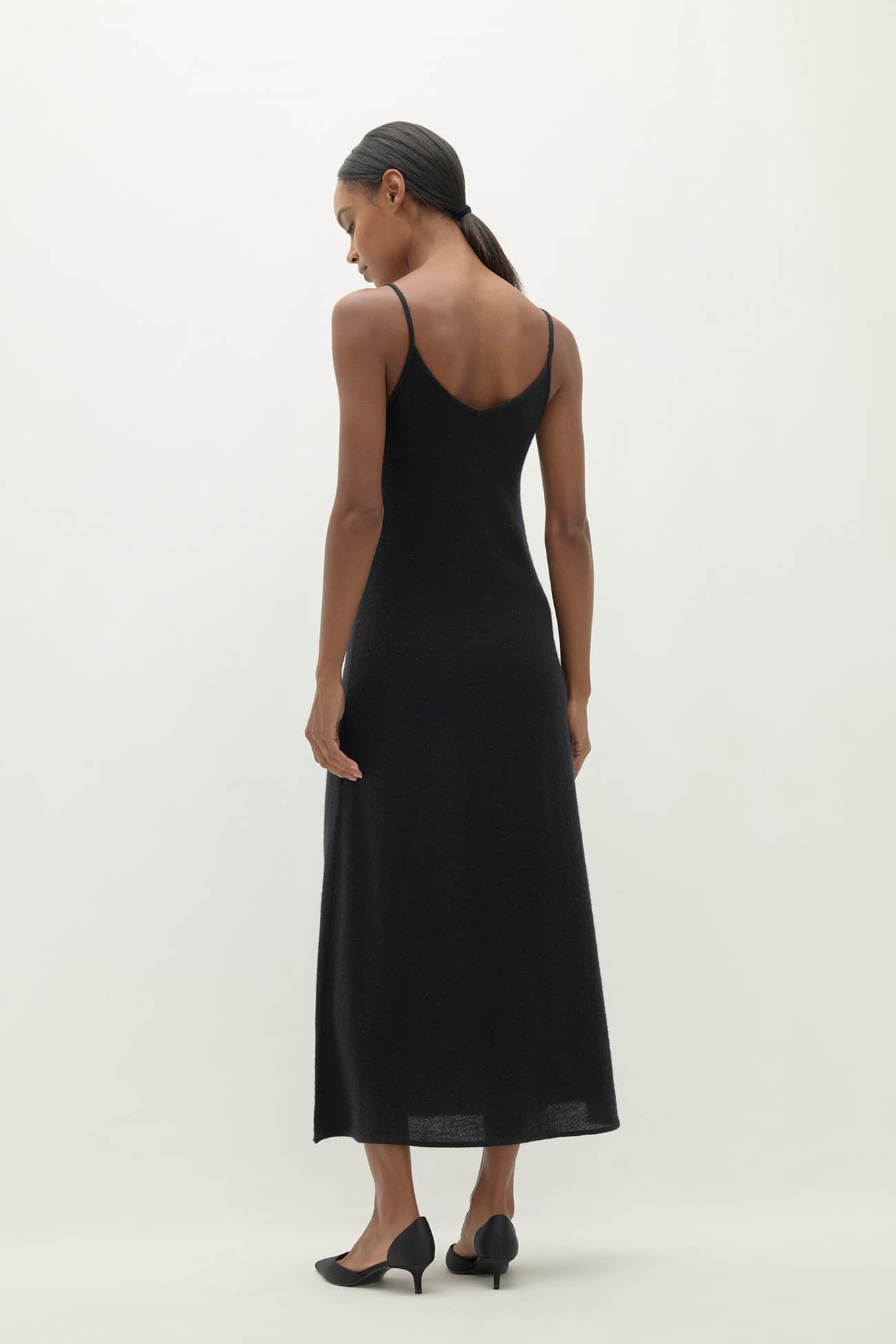 BLACK SEQUIN