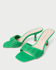Color: Green