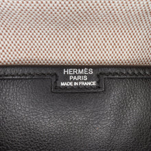 Hermes | Pre-Owned Swift Jige GM | Black