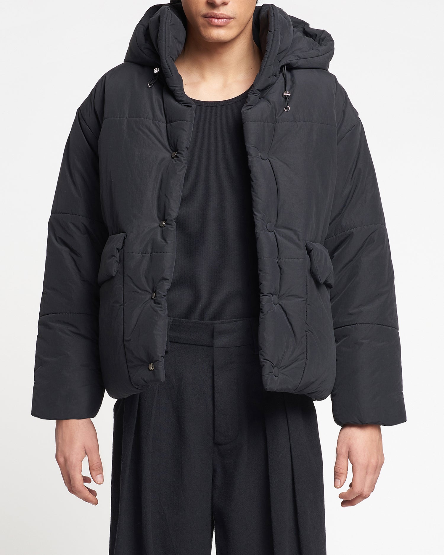 Unisex | Hide Hood Tech Poplin Hooded Puffer Jacket | Black