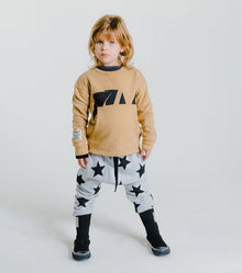 Kid | Nu! Kangaroo Sweatshirt | Mocha