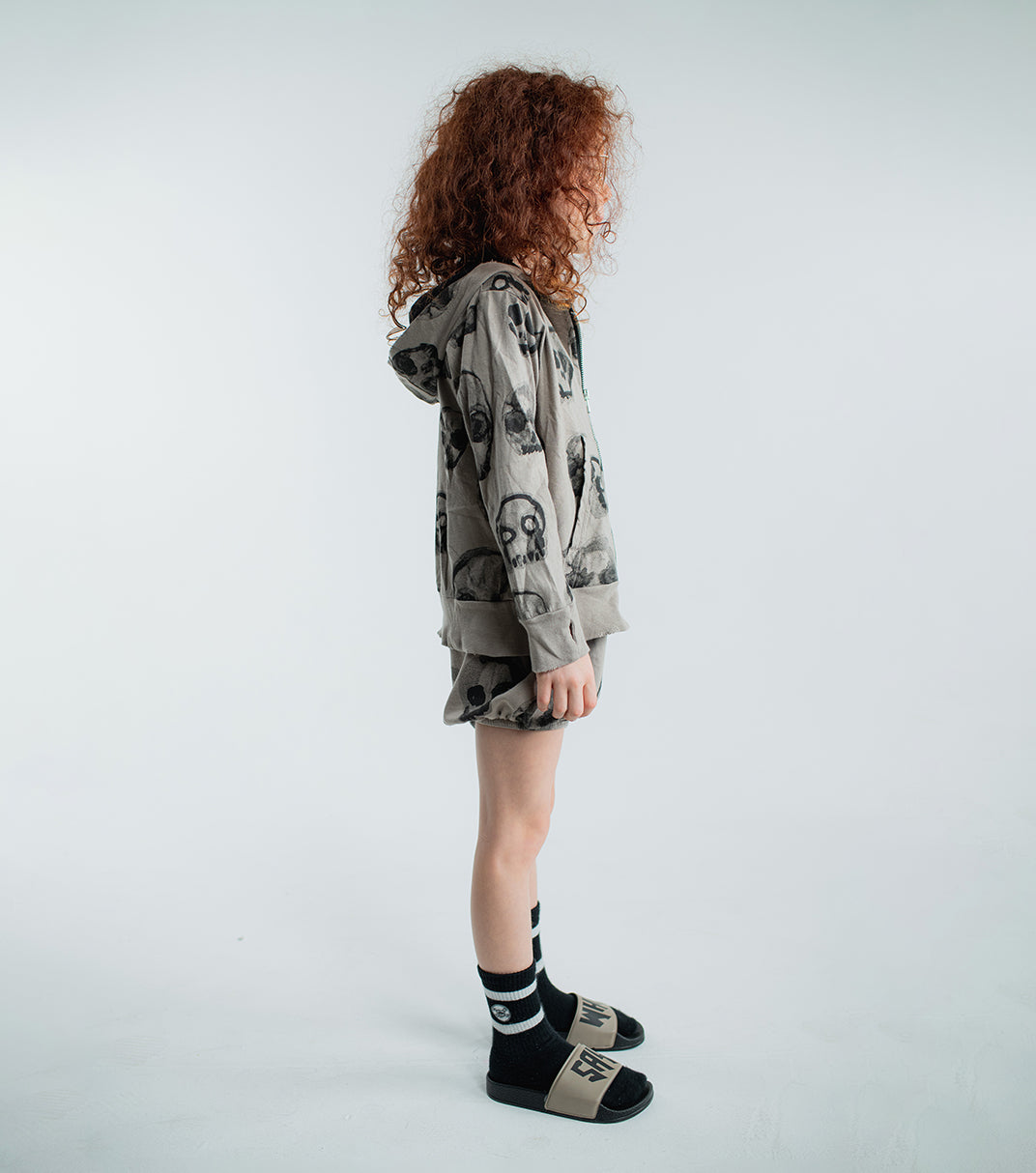 Kid | Faded Skulls Yoga Shorts | Stone