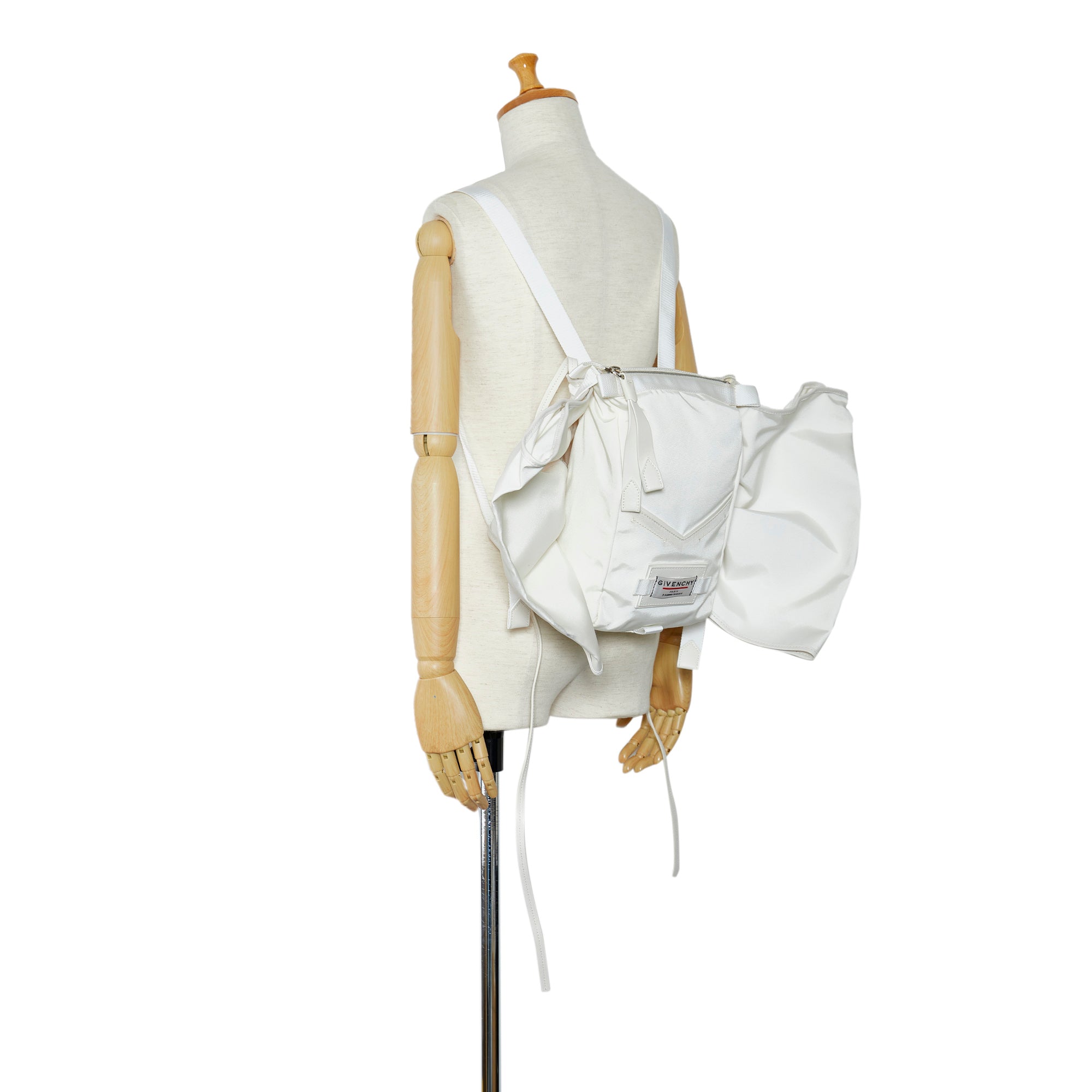 Givenchy | Pre-Owned Downtown Bow Backpack | White