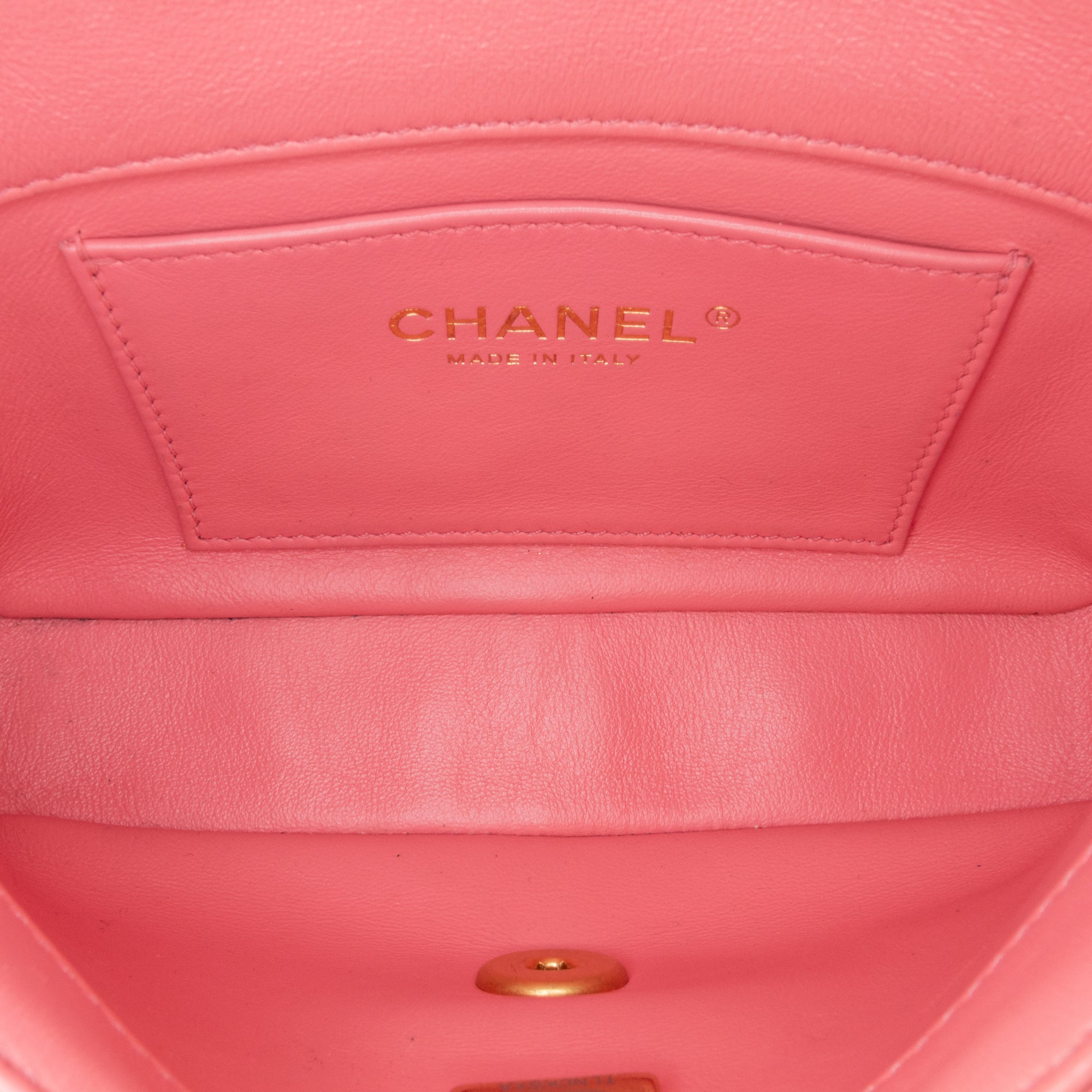 Chanel | Pre-Owned Mini Lambskin Pending CC Flap | Pink