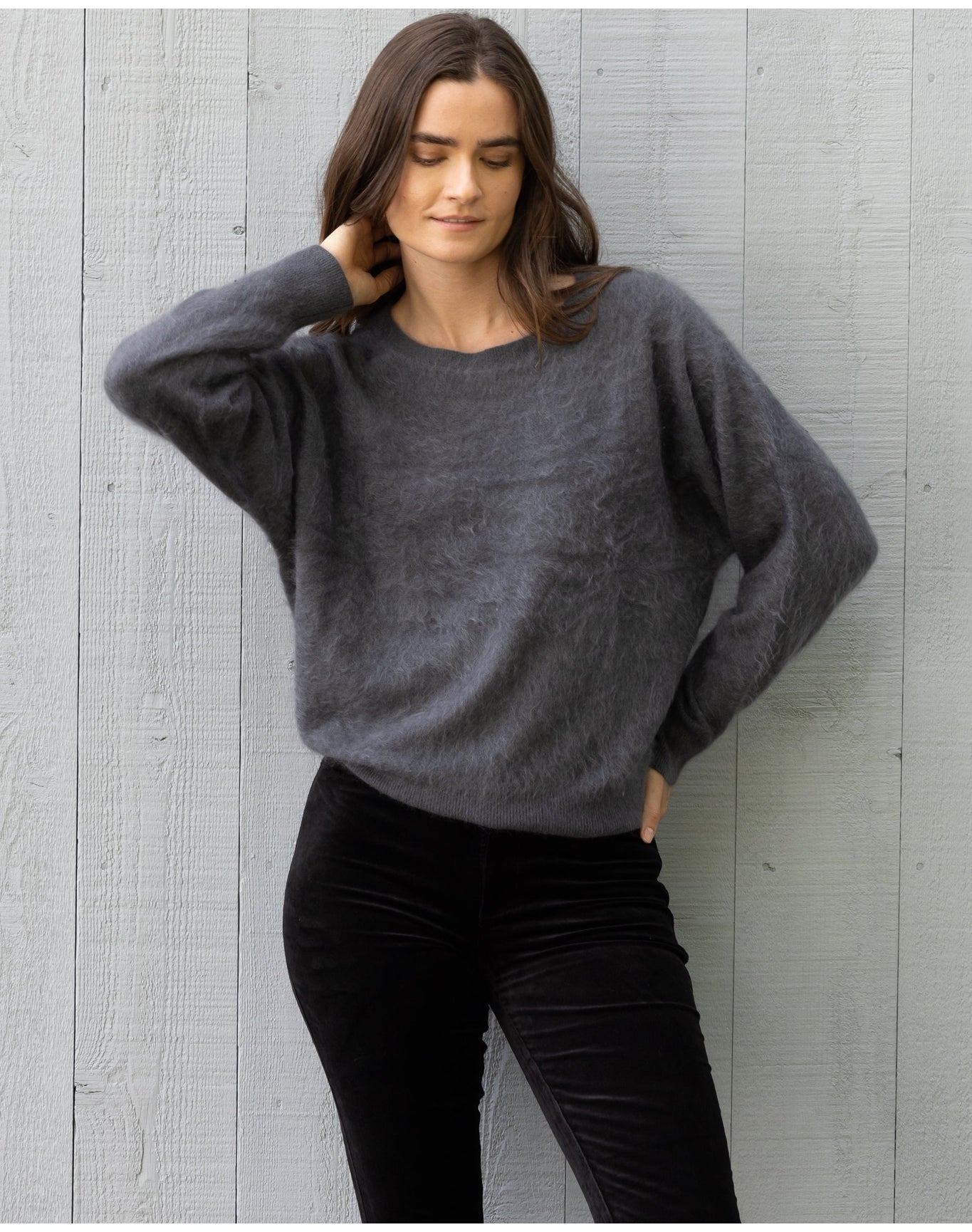 Nomad1942 | Women | Brushed Cashmere Sedgwick Sweater | Asphalt