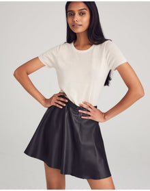 Nomad1942 | Women | Gramercy T-Shirt | Ivory