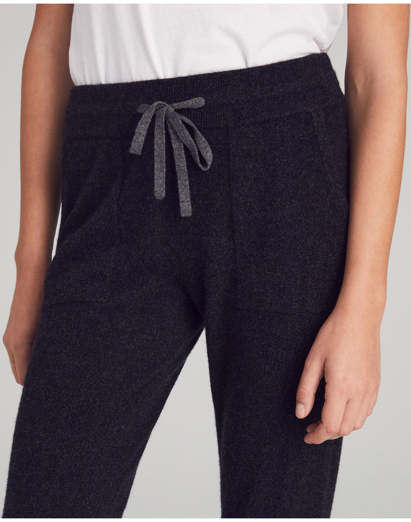 Nomad1942 | Women | Madison Jogger | Charcoal