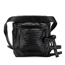 Bottega Veneta | Pre-Owned Nappa Intrecciato Utility Belt Bag | Black