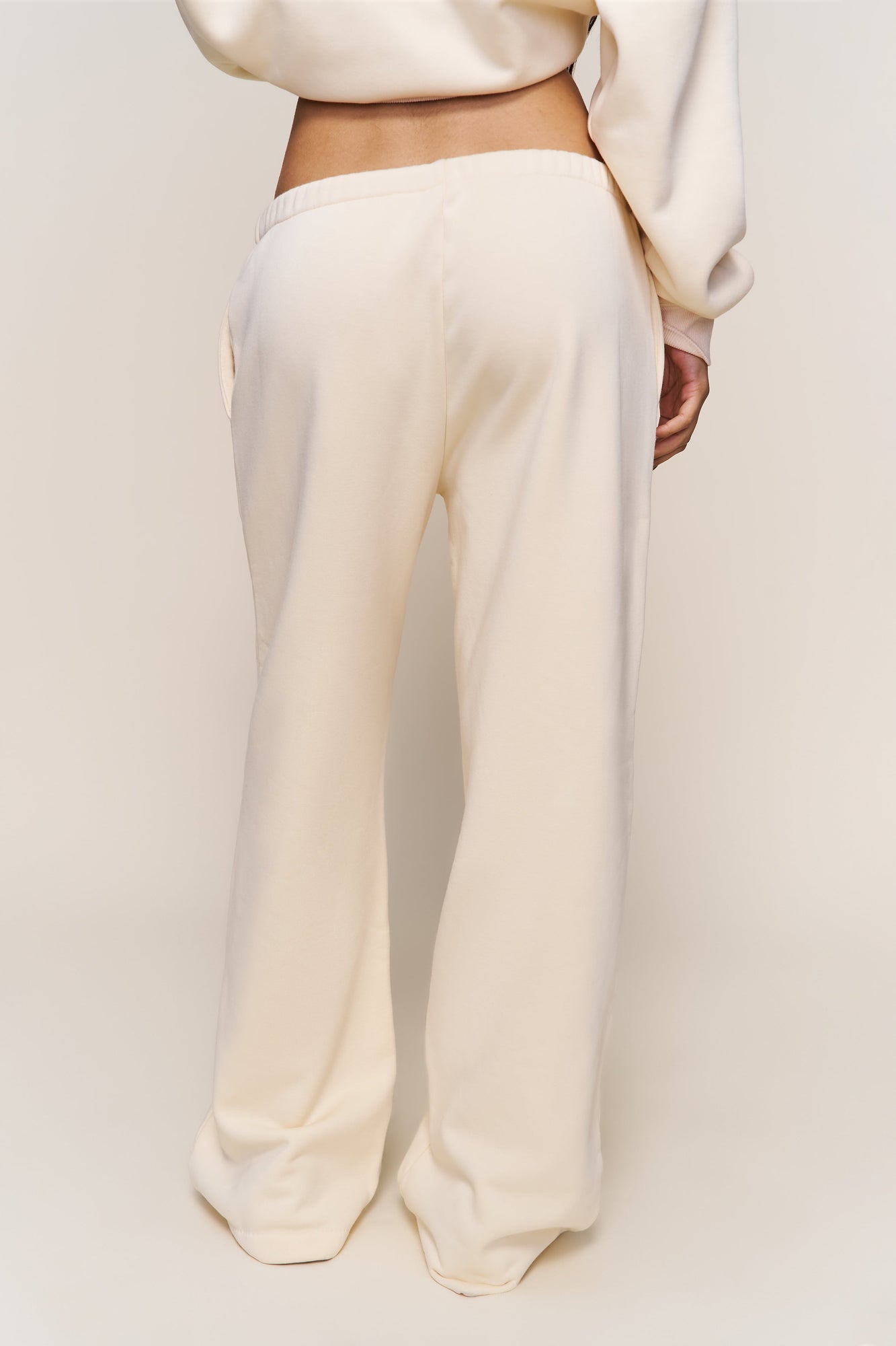 Womens | Relaxed Drawstring Sweatpants | Shortbread
