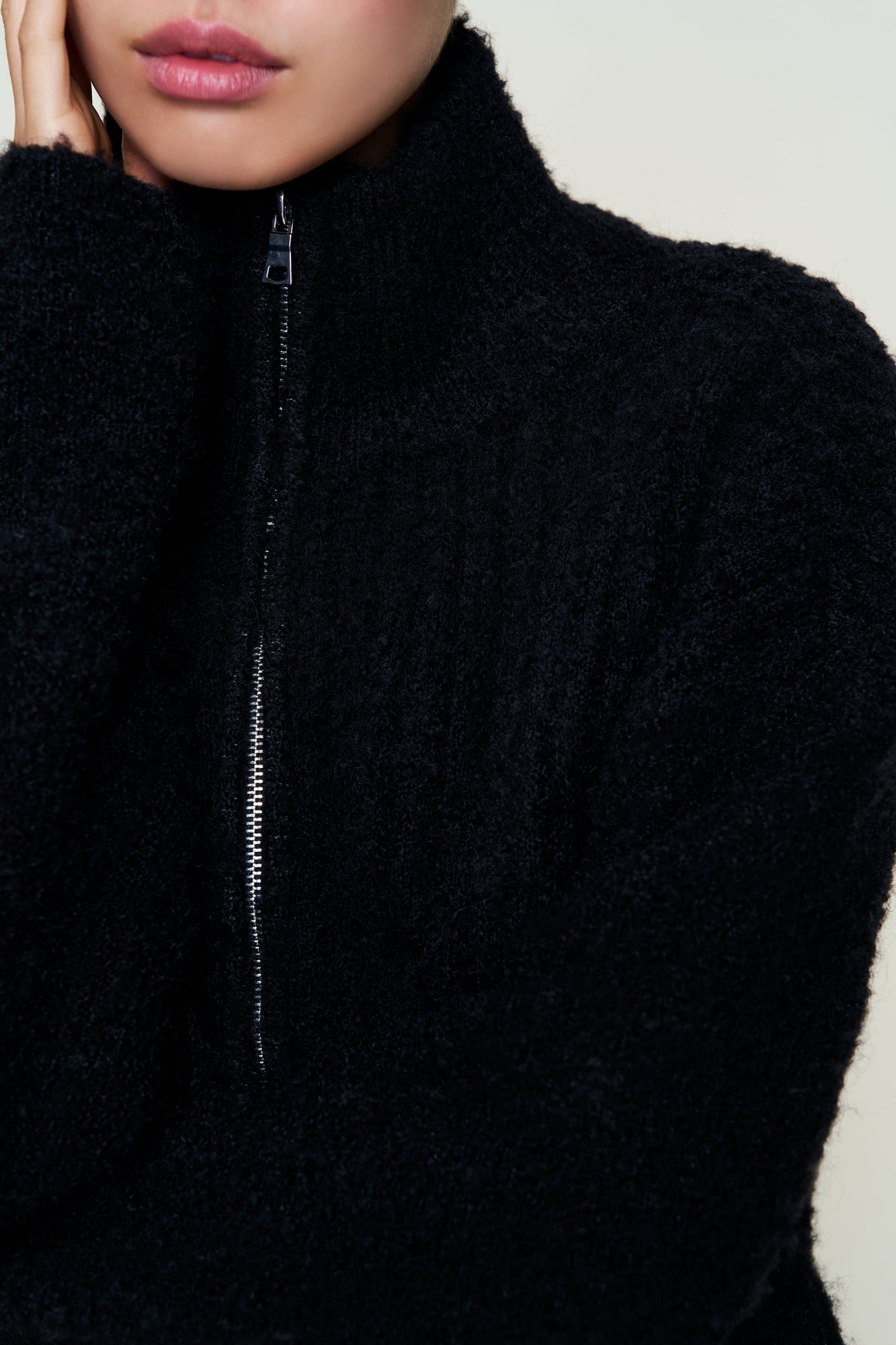Womens | Mila Zip Up | Black